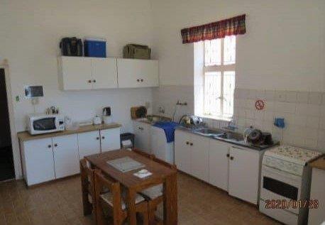 6 Bedroom Property for Sale in Uniondale Western Cape